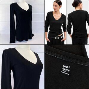 GAP S Favorite LONG SLEEVE V-Neck TEE Black 100% Cotton FITTED Layering LIKE NEW